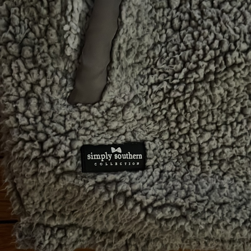 Simply Southern Sherpa - Picture 2 of 3